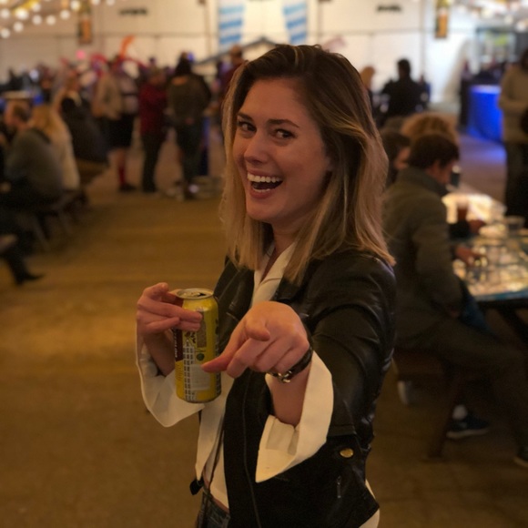 Meet your Posher, Darcy - Picture 1 of 1